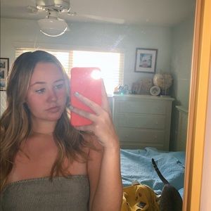 Meet your Posher, Elle